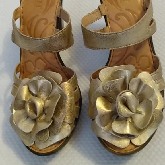 Born Women's Gold Heeled Sandals 7 - Picture 2 of 8